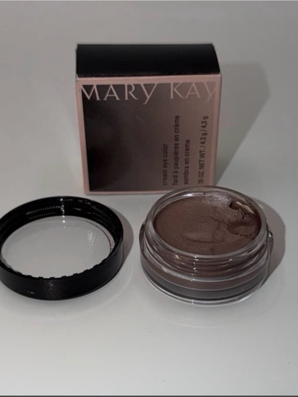 NEW Mary Kay “Metallic Taupe” Cream Eye Color